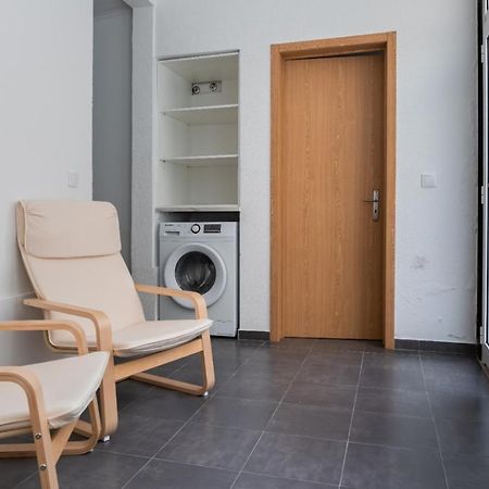 Entrecampos - Two Bedroom Apartment With Terrace Lisboa Kültér fotó