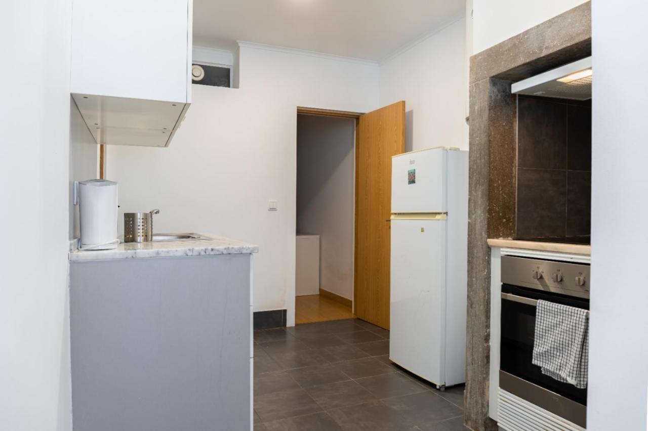 Entrecampos - Two Bedroom Apartment With Terrace Lisboa Kültér fotó