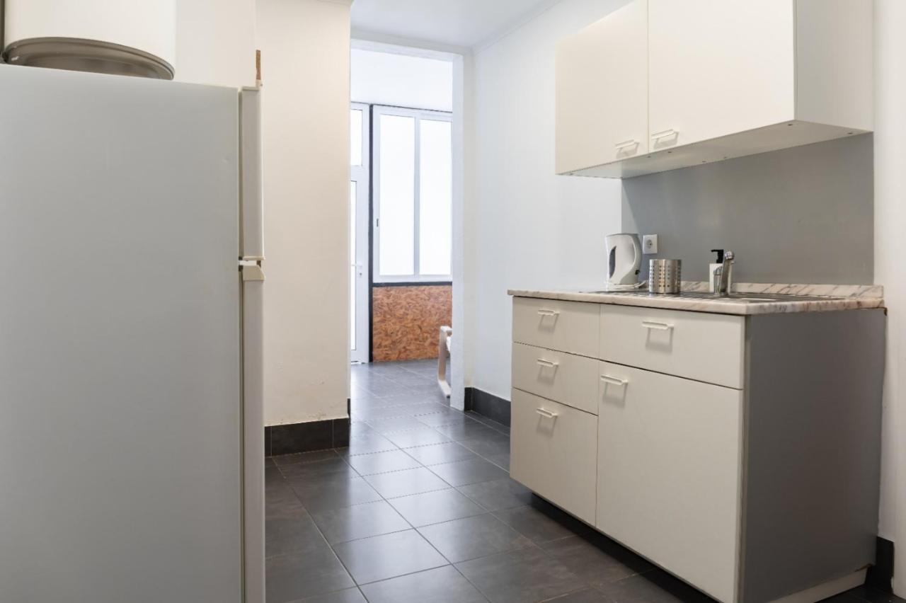 Entrecampos - Two Bedroom Apartment With Terrace Lisboa Kültér fotó